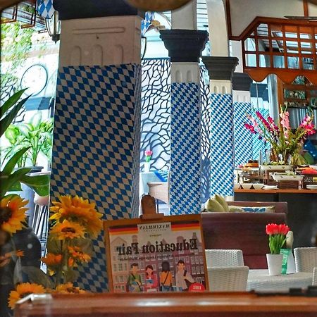 Raintree Boutique Villa & Gallery Yogyakarta Exteriör bild