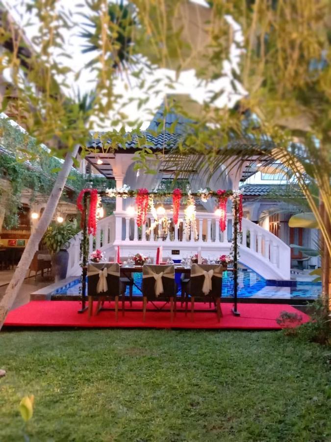 Raintree Boutique Villa & Gallery Yogyakarta Exteriör bild