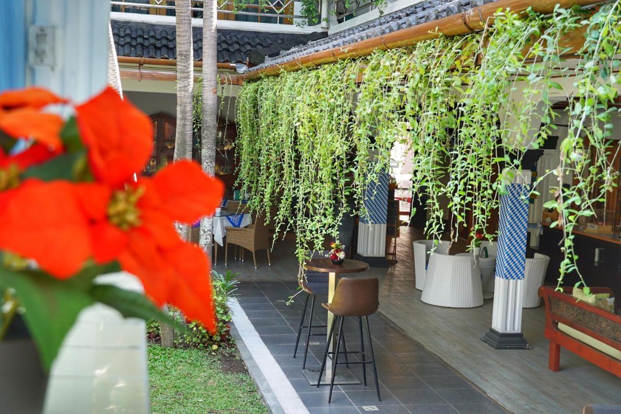 Raintree Boutique Villa & Gallery Yogyakarta Exteriör bild